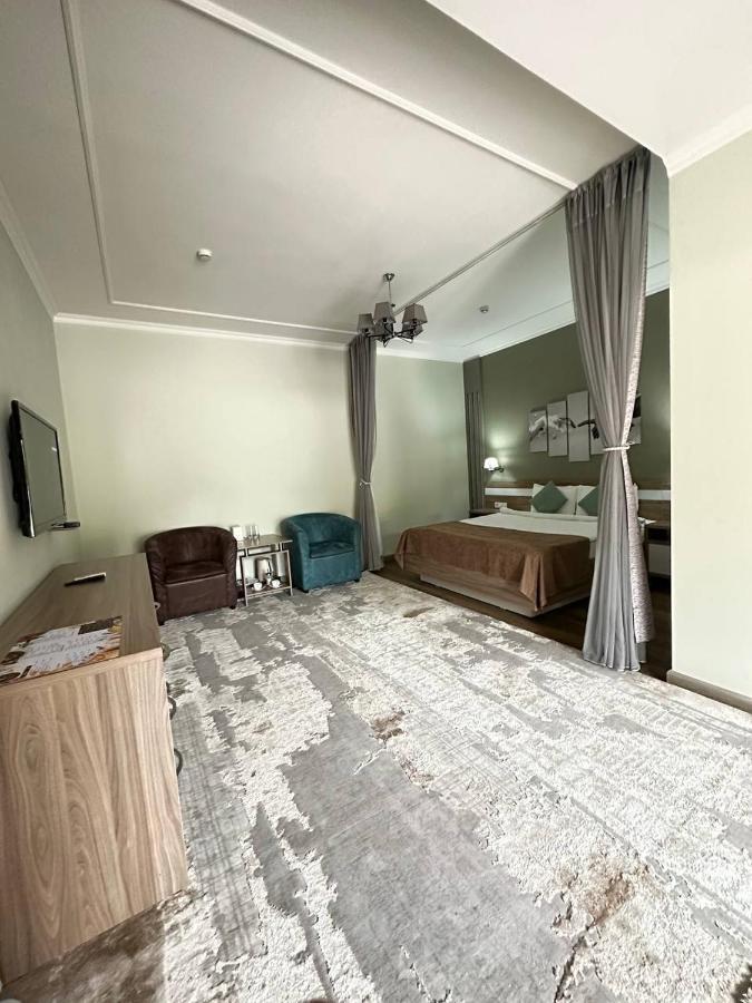 Gоlden Dragon Villa Hotel Bishkek Exterior foto